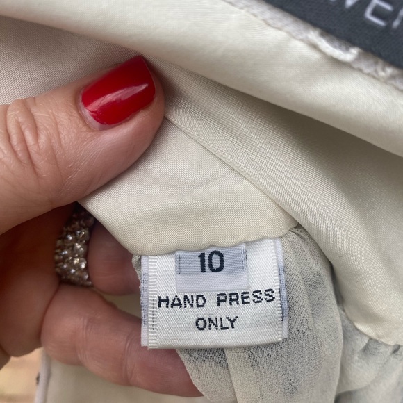 Playful Bill Blass Bow Skirt - Picture 7 of 9